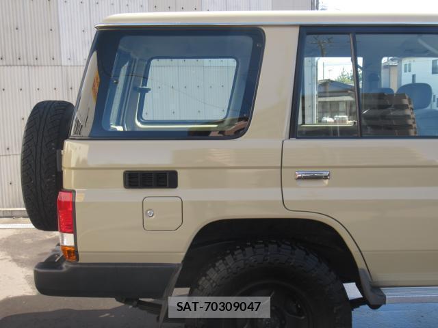 Toyota Land Cruiser 70 2004-12 7803371-19