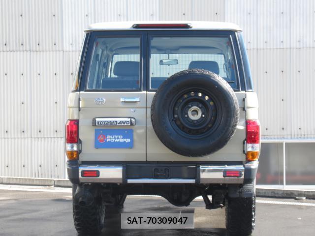 Toyota Land Cruiser 70 2004-12 7803371-3