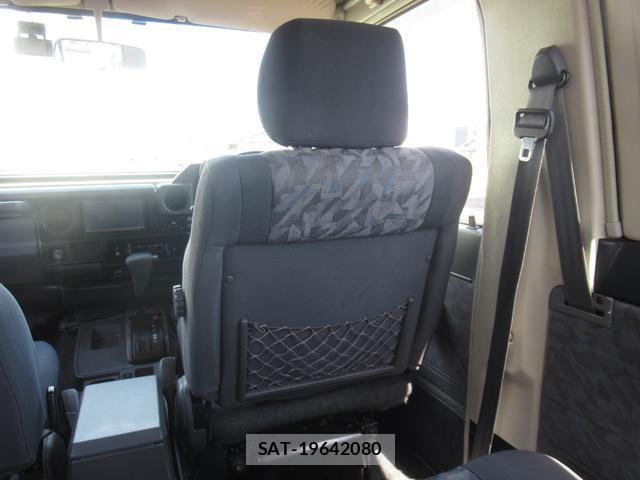 Toyota Land Cruiser 70 1995-04 7803380-14