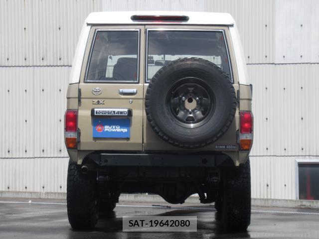 Toyota Land Cruiser 70 1995-04 7803380-3