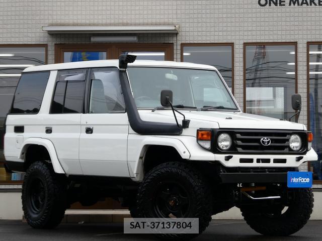 Toyota Land Cruiser 70 1999-12 7808206-7