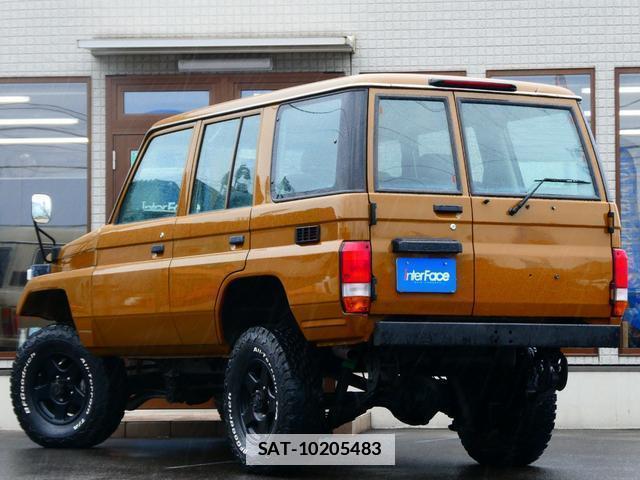 Toyota Land Cruiser 70 2000-09 7808208-10