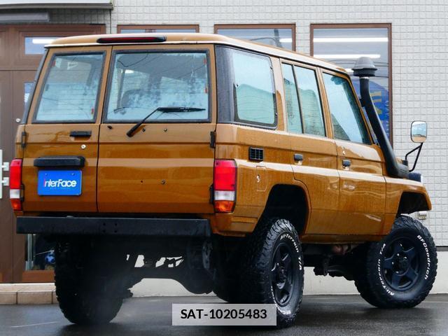 Toyota Land Cruiser 70 2000-09 7808208-16