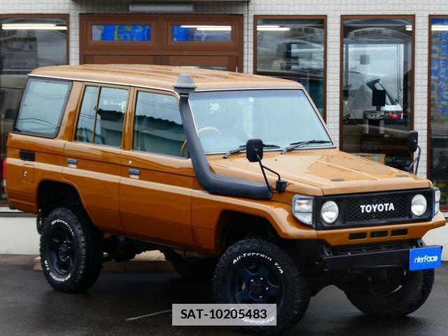 Toyota Land Cruiser 70 2000-09 7808208-5