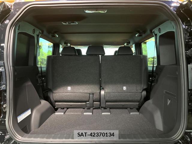 Toyota Land Cruiser FJ 2026-06 7799120-12