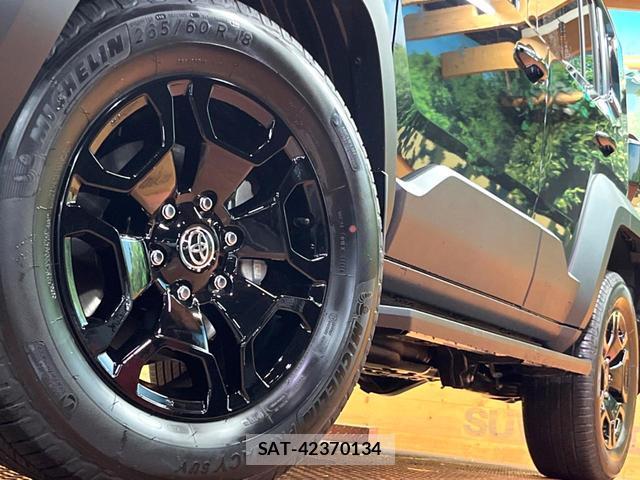 Toyota Land Cruiser FJ 2026-06 7799120-14