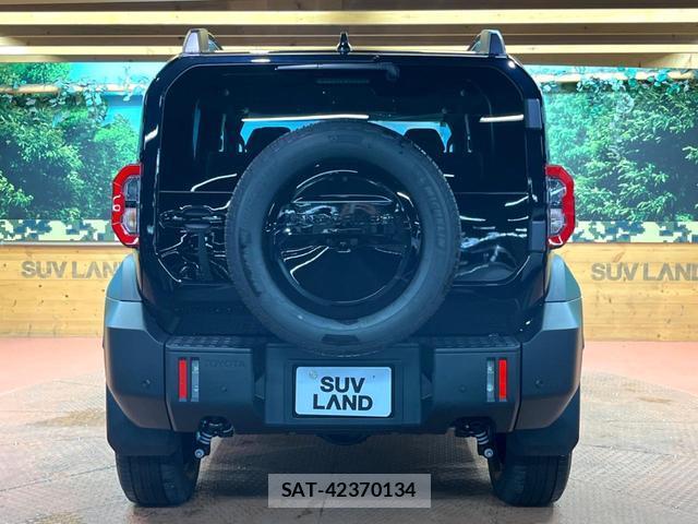 Toyota Land Cruiser FJ 2026-06 7799120-16