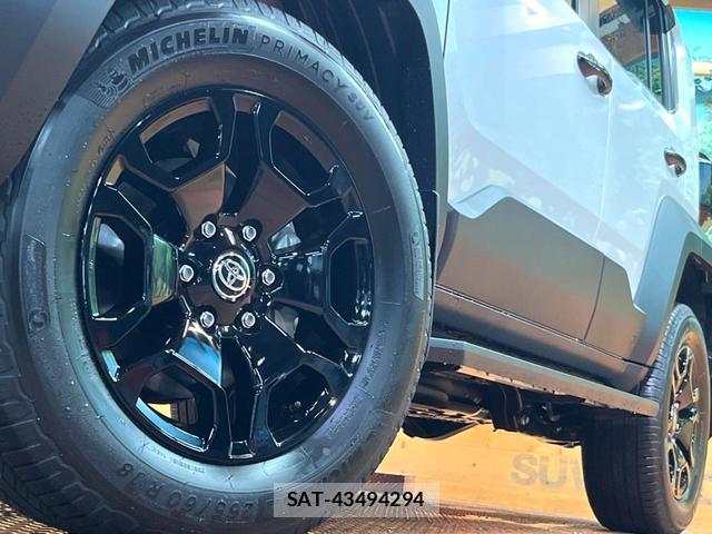 Toyota Land Cruiser FJ 2026-06 7799122-12
