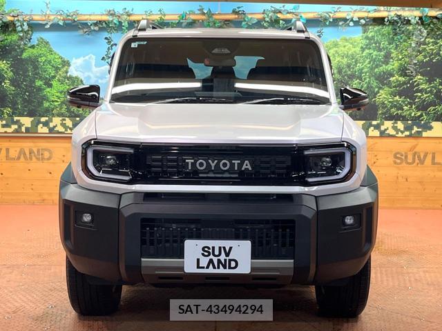 Toyota Land Cruiser FJ 2026-06 7799122-13