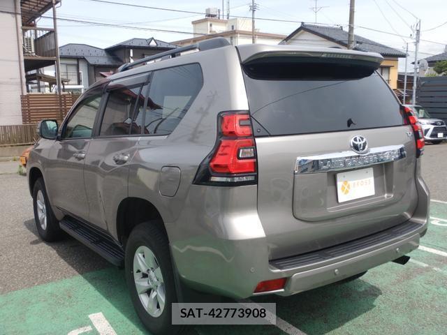 Toyota LAND CRUISER PRADO 2021-08 7799926-8