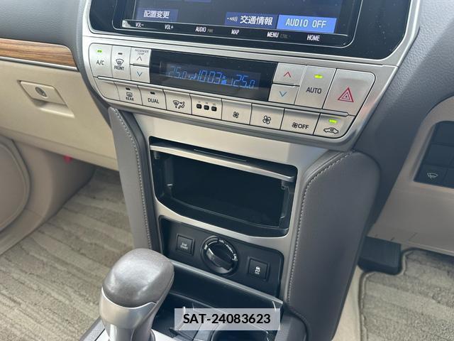Toyota LAND CRUISER PRADO 2021-12 7801658-19