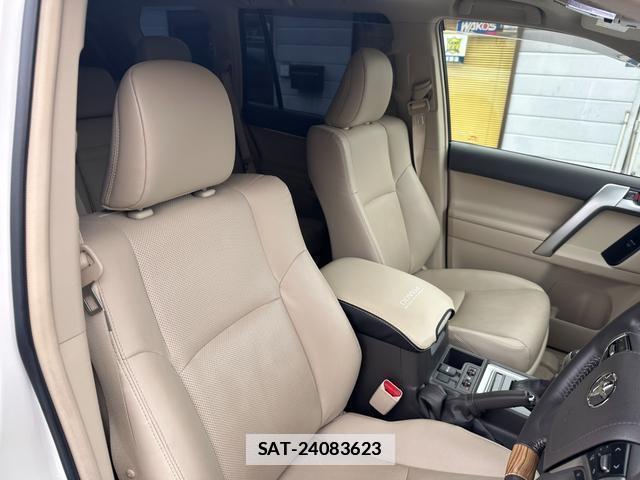 Toyota LAND CRUISER PRADO 2021-12 7801658-5