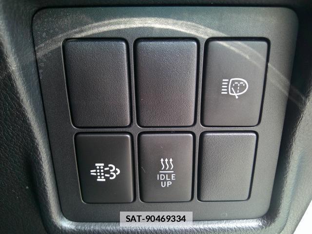 Toyota LAND CRUISER PRADO 2015-12 7806734-16