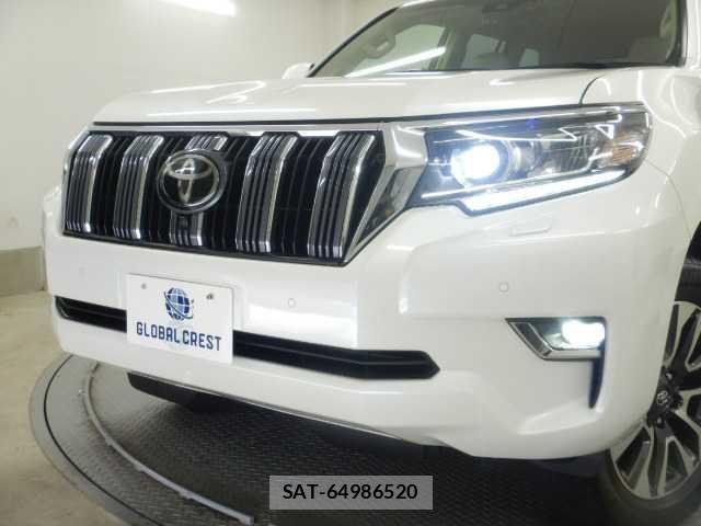 Toyota LAND CRUISER PRADO 2023-10 7810757-14