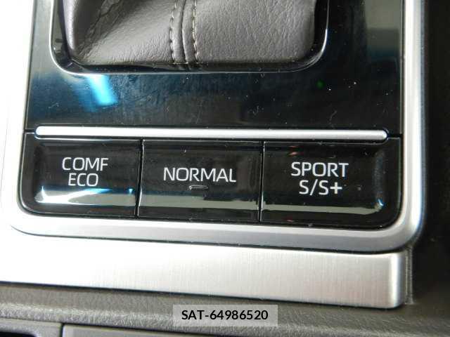 Toyota LAND CRUISER PRADO 2023-10 7810757-9