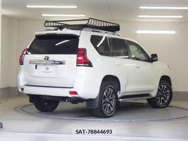 Toyota LAND CRUISER PRADO 2022-09 7810796-1
