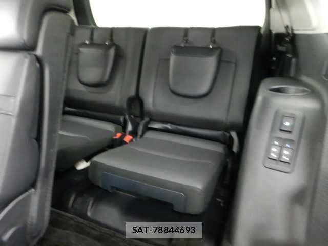 Toyota LAND CRUISER PRADO 2022-09 7810796-18