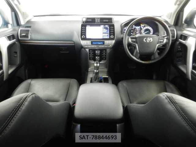 Toyota LAND CRUISER PRADO 2022-09 7810796-2