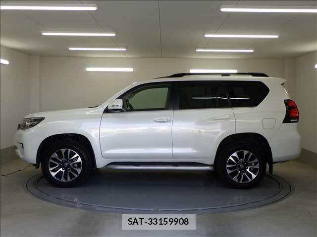 Toyota LAND CRUISER PRADO 2023-02 7810808-19