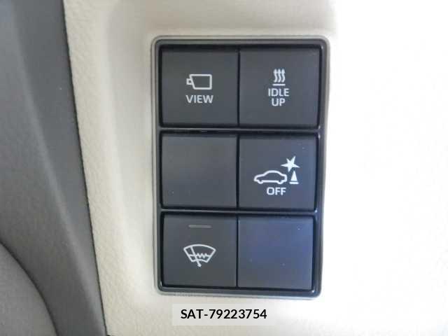 Toyota LAND CRUISER PRADO 2023-04 7810833-10