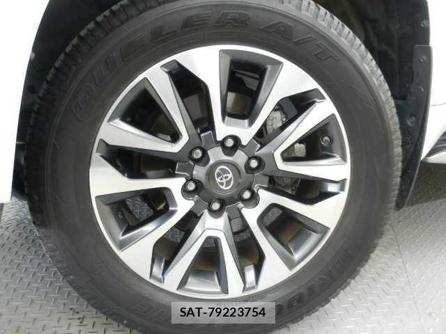 Toyota LAND CRUISER PRADO 2023-04 7810833-15