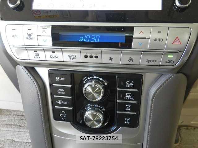 Toyota LAND CRUISER PRADO 2023-04 7810833-9