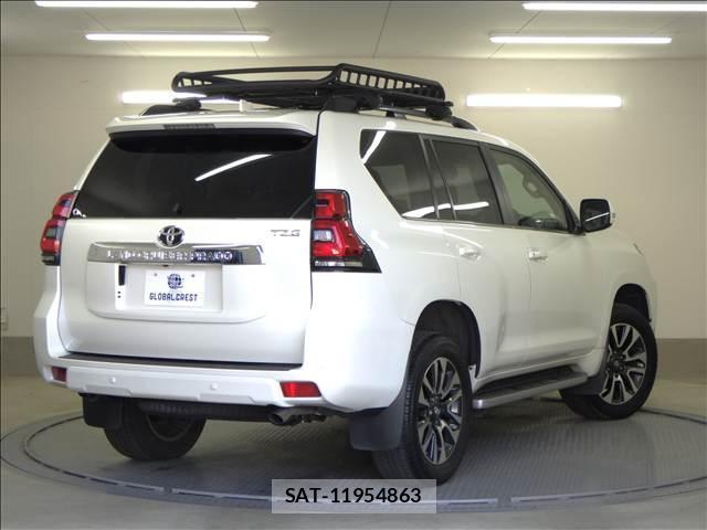 Toyota LAND CRUISER PRADO 2023-08 7810843-1
