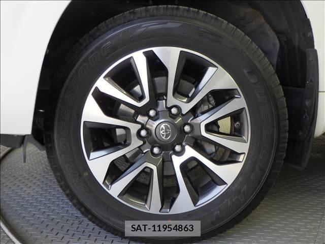 Toyota LAND CRUISER PRADO 2023-08 7810843-14