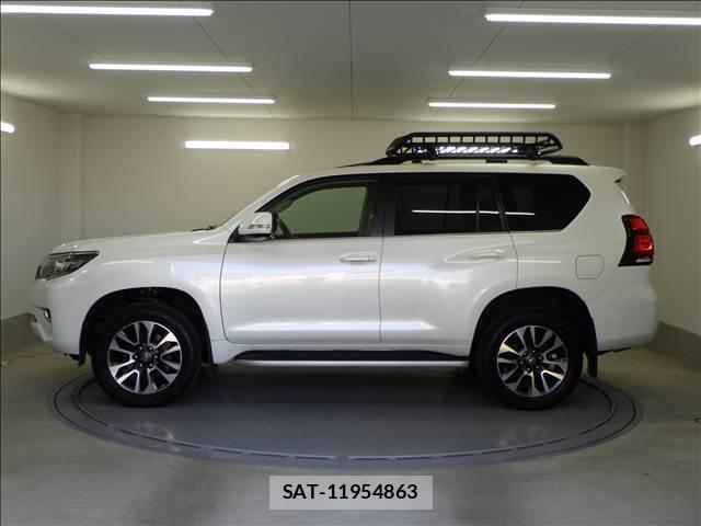 Toyota LAND CRUISER PRADO 2023-08 7810843-19