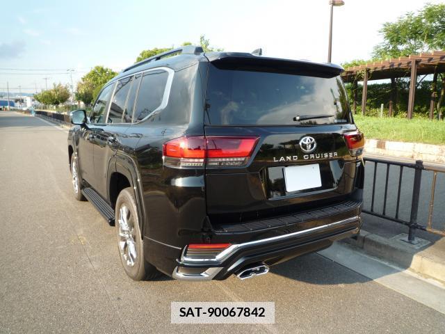 Toyota LAND CRUISER 2025-05 7794805-5