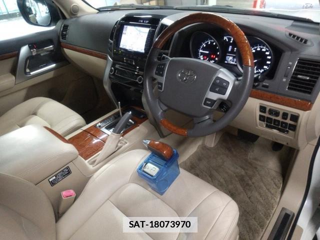Toyota LAND CRUISER 2013-06 7795143-2
