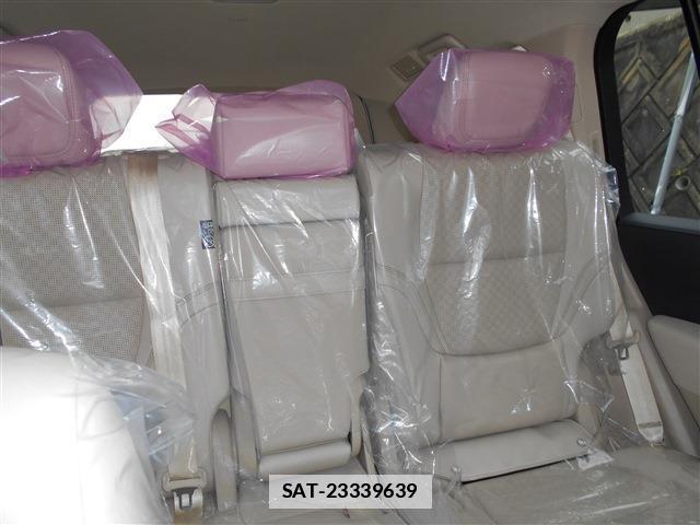 Toyota LAND CRUISER 2026-05 7795440-13