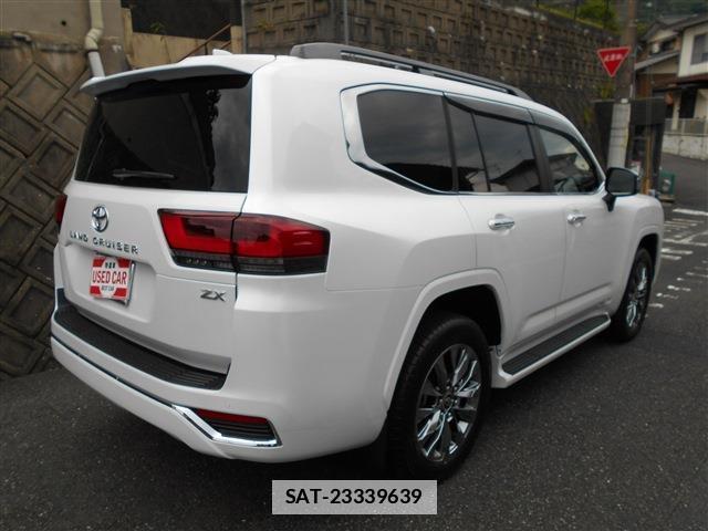 Toyota LAND CRUISER 2026-05 7795440-5