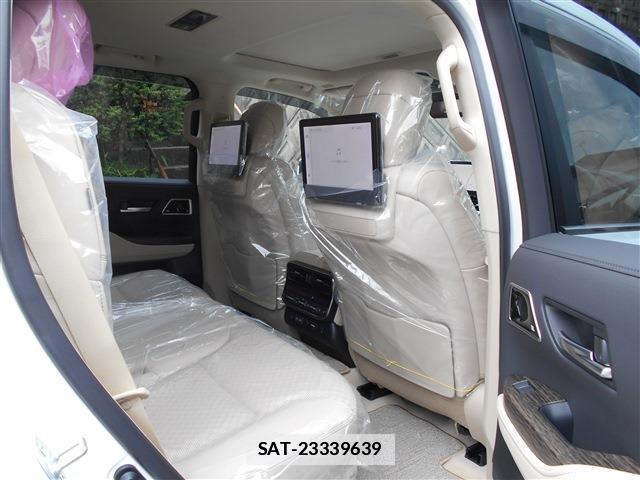 Toyota LAND CRUISER 2026-05 7795440-8