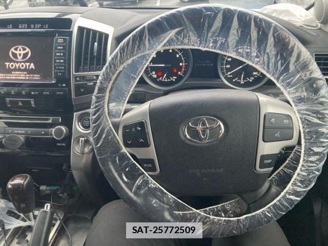 Toyota LAND CRUISER 2013-03 7800193-10
