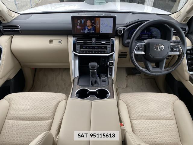 Toyota LAND CRUISER 2025-09 7802142-1