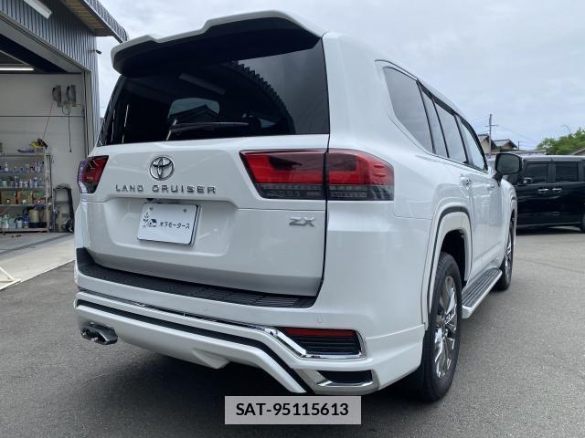 Toyota LAND CRUISER 2025-09 7802142-10