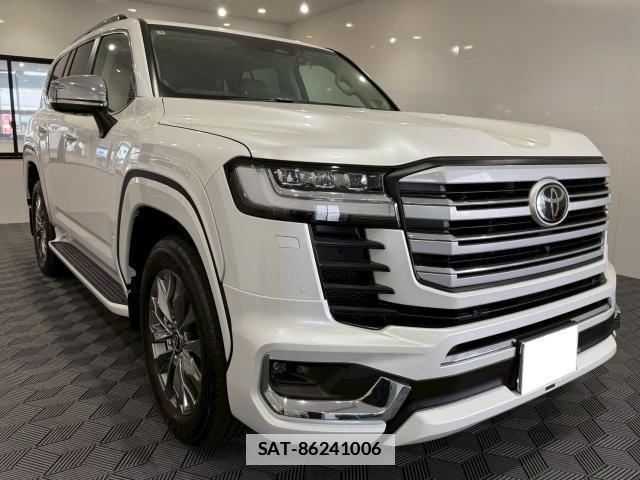 Toyota LAND CRUISER 2025-06 7804416-1