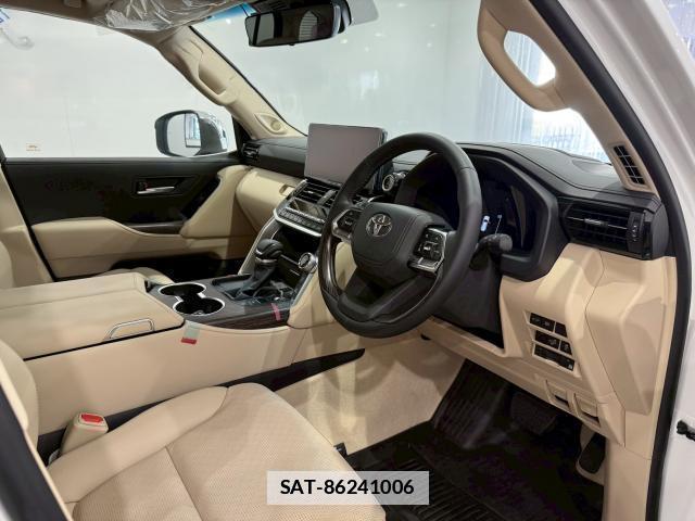 Toyota LAND CRUISER 2025-06 7804416-3