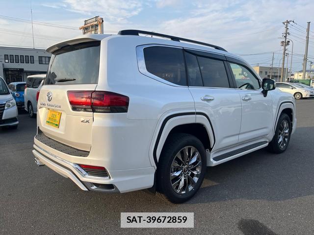 Toyota LAND CRUISER 2025-07 7805853-3