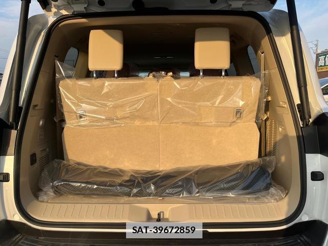 Toyota LAND CRUISER 2025-07 7805853-9