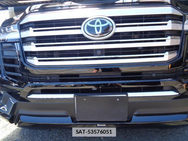 Toyota LAND CRUISER 2023-06 7810287-12