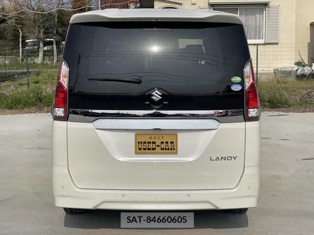 Suzuki LANDY 2021-03 7803982-1