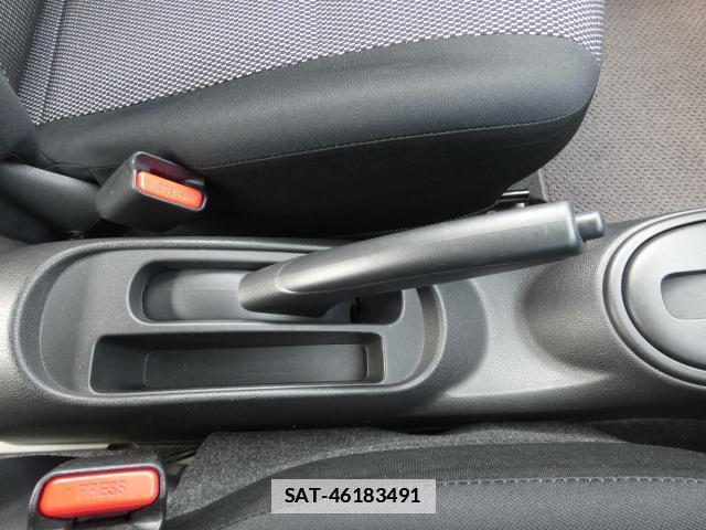 Nissan LATIO 2017-03 7800270-13