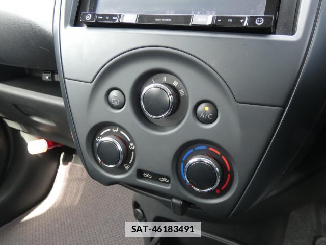 Nissan LATIO 2017-03 7800270-9