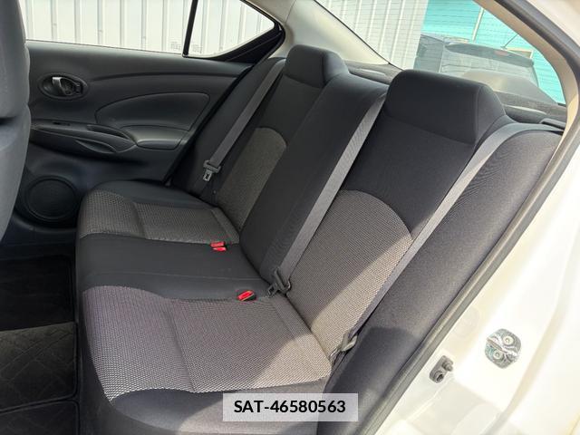 Nissan LATIO 2015-04 7801676-11