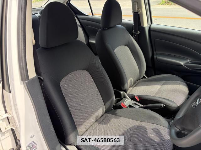 Nissan LATIO 2015-04 7801676-8