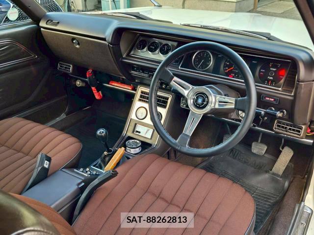 Nissan LAUREL 1976-04 7803861-5