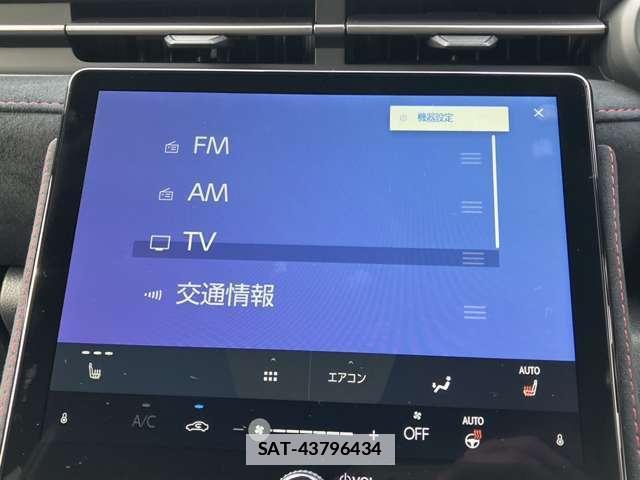 Lexus LBX 2024-12 7793675-7
