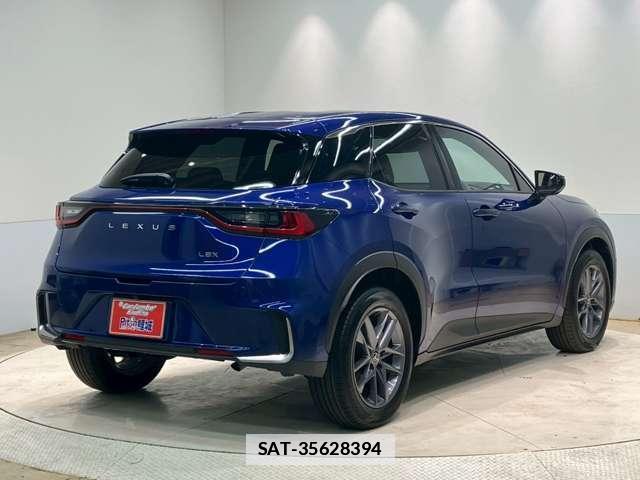 Lexus LBX 2024-08 7795714-13